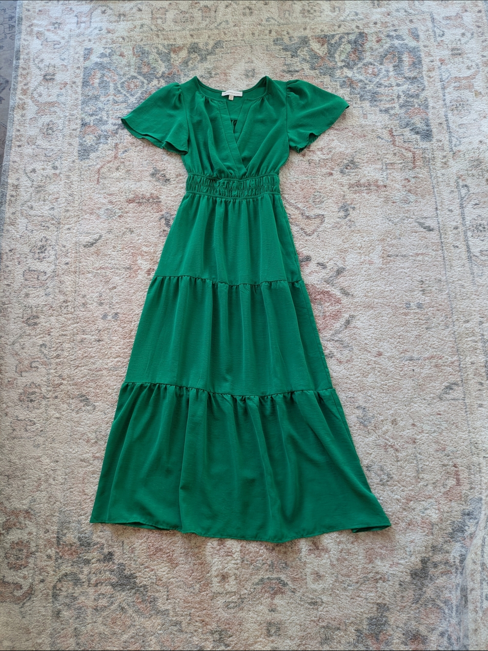 Emerald Green Tiered Maxi Dress with V-Neck